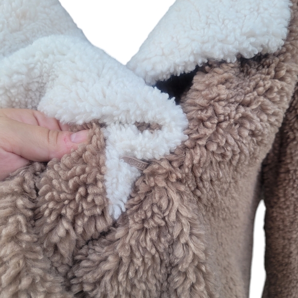 Koolaburra by Ugg Teddy Faux Fur Coat - Picture 4 of 8